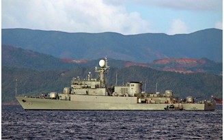 Philippines nói gì về vụ tàu Trung Quốc chĩa pháo vào tàu Philippines ở Biển Đông?