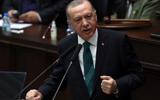 Tổng thống Thổ Nhĩ Kỳ cáo buộc Mỹ ủng hộ ‘khủng bố’ sau phản ứng của Washington