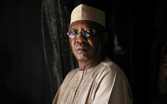 Tổng thống Chad chết tại chiến trường một ngày sau khi tái đắc cử