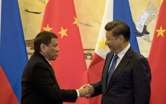 Trung Quốc đối xử chính quyền Tổng thống Duterte như thế nào về vấn đề Biển Đông?