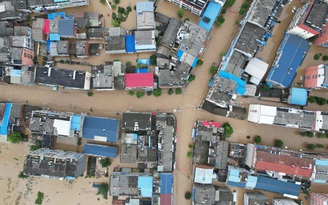 5 thành phố Trung Quốc báo động đỏ sau đợt mưa lớn gây chết người