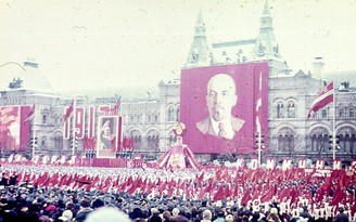 Những hình ảnh về cuộc Cách mạng Tháng Mười Nga