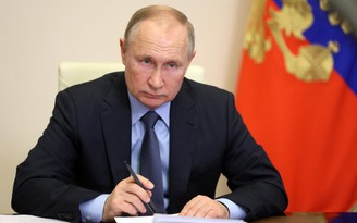 Tổng thống Putin nói xung đột ở miền đông Ukraine ‘giống cuộc diệt chủng’
