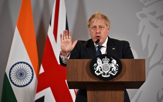 Thủ tướng Anh bất ngờ thừa nhận Nga có thể chiến thắng, Ukraine phản ứng