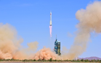 Trung Quốc đưa 3 phi hành gia lên trạm không gian thực hiện sứ mệnh 6 tháng