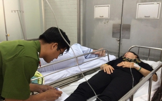 5 ô tô đâm nhau trên cao tốc: 'Đưa cô đi khám bệnh, ai ngờ cô tử vong'