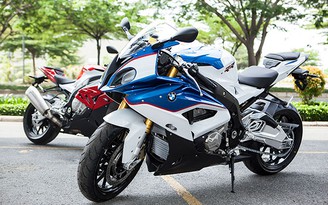 Chi tiết BMW S1000RR, mô tô đắt hơn Hyundai i20 Active