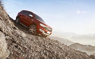 Ford Everest 2016 - SUV Mỹ đối đầu Nhật, Hàn tại VN