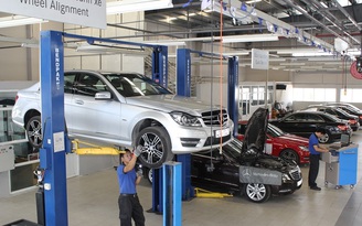 Mercedes quyết cạnh tranh đối thủ bằng dịch vụ