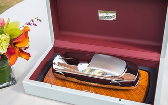 Xe siêu sang Rolls-Royce Dawn đầu tiên có giá lên tới 750.000 USD