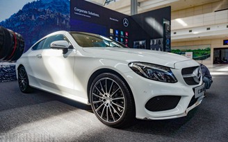 Mercedes C 300 Coupe giá 2,699 tỉ đồng tại Việt Nam