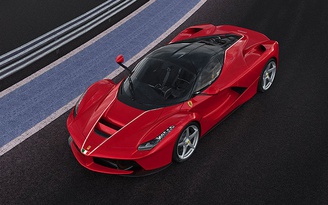 Ferrari bán LaFerrari 7 triệu USD, một con số không tưởng