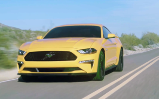 Ford Mustang 2018 lộ diện clip ‘nóng’, ngày càng nữ tính