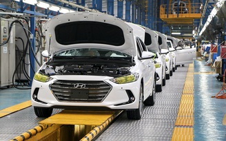 Hơn 6 tháng, Hyundai xuất xưởng nửa vạn xe Elantra ra thị trường