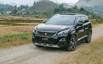 THACO tung Peugeot 5008 giá hơn 1,3 tỉ đồng, quyết đấu Toyota Fortuner