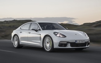 Porsche triệu hồi, tạm dừng bán xe Panamera