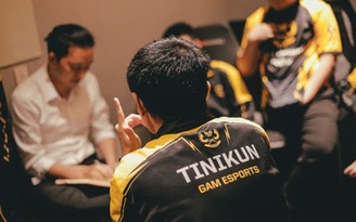 LMHT: Cựu huấn luận viên Tinikun tố GAM Esports nợ lương và thưởng game thủ