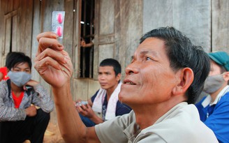 Tiêm chủng ngừa bạch hầu cho gần 900 học sinh, thầy cô giáo tại ổ dịch Tiêm chủng ngừa bạch hầu cho gần 900 học sinh, thầy cô giáo tại ổ dịch