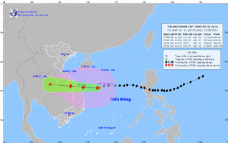 Bão Noru (bão số 4) cách đất liền Đà Nẵng - Quảng Ngãi khoảng 310 km