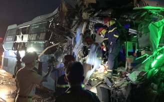 Ninh Thuận: Tai nạn giao thông rạng sáng 18.1, 2 hành khách tử vong tại chỗ