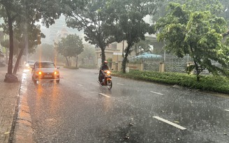 TP.HCM mưa to ở trung tâm, quận Gò Vấp và TP.Thủ Đức