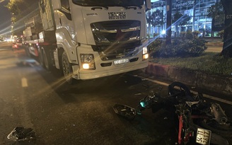 Xe máy đi làn ô tô Trường Chinh bị tai nạn chết người, CSGT TP.HCM ra cảnh báo