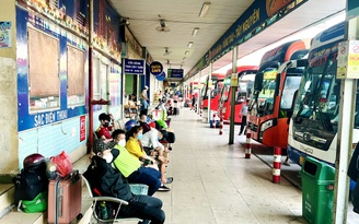 Giá vé xe dịp Giỗ tổ Hùng Vương giữ nguyên, lễ 30.4 - 1.5 không tăng quá 40%