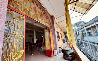 Khám phá ngôi chùa trên tầng 4 chung cư gần 50 năm tuổi ở nội thành TP.HCM