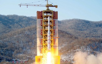 Hàn Quốc xác nhận Triều Tiên vừa thử động cơ tên lửa