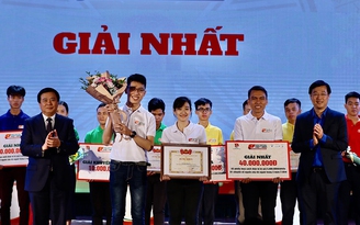 3 thí sinh giành giải nhất cuộc thi Tìm hiểu về Đảng Cộng sản Việt Nam