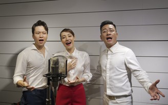 Ba ca sĩ thu âm ca khúc ‘Vươn xa thanh niên’ tặng Thành đoàn Hà Nội