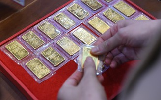 Vàng sẽ đảo chiều tăng giá sau khi liên tục lao dốc?