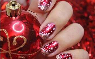 Rộn ràng không khí lễ hội Noel qua từng mẫu nail đỏ tinh tế và độc đáo