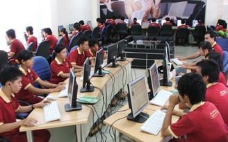 Hỗ trợ 100% sinh viên học miễn phí tiếng Anh và tin học