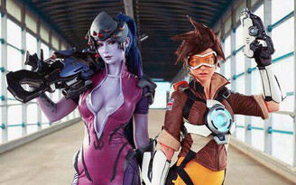 Overwatch: Ngắm cosplay Widowmaker hoàn hảo đến từng chi tiết