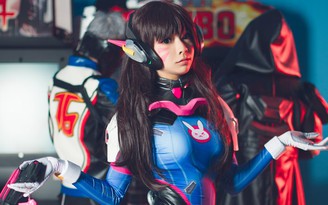 Overwatch: Không cười nhưng cosplay D.Va của Tương Du vẫn rất quyến rũ