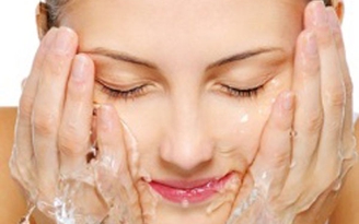 6 điều cấm kị khi da bị mụn