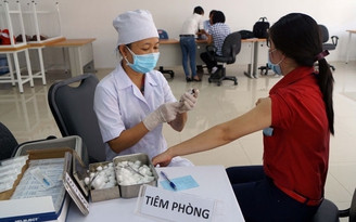 Gần 1.500 công nhân được tiêm phòng rubella miễn phí