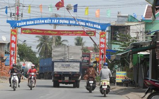 Thu 'phí lụi' từ chốt barie