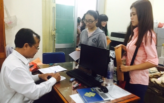 Nhiều trường đại học cập nhật điểm xét tuyển tạm thời