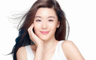 Jeon Ji Hyun vào top 10 nhân vật quyền lực nhất làng giải trí Hàn