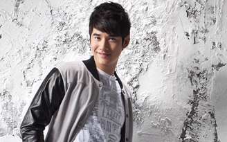 Rộ tin mỹ nam 'Tình người duyên ma’ Mario Maurer sang Việt Nam