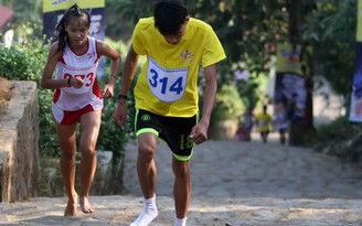 Thể thao leo núi: Gian nan chinh phục đỉnh cao Bà Rá