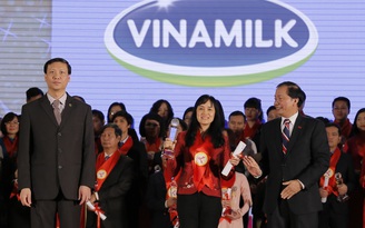 Vinamilk tiếp tục được bình chọn Thương hiệu mạnh của Việt Nam năm 2015