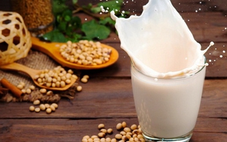 Dùng sữa đậu nành làm đẹp - Da trắng, tươi trẻ, mịn màng