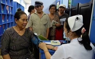 Bác sĩ gia đình là ai?: 'Dễ thì nuốt, khó thì... nhả cho đồng nghiệp'