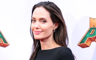 Angelina Jolie muốn hóa thân nữ anh hùng trong cuộc chiến Afghanistan