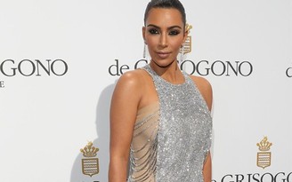 Kim Kardashian bị cướp trang sức trăm tỉ