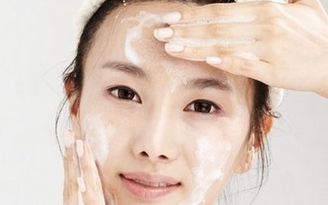 3 điều các nàng phải luôn khắc cốt ghi tâm mỗi khi trang điểm với da nhờn