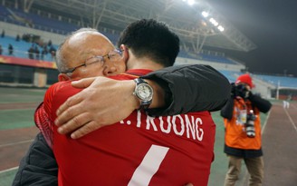 HLV Park Hang-seo đánh thức bóng đá Đông Nam Á